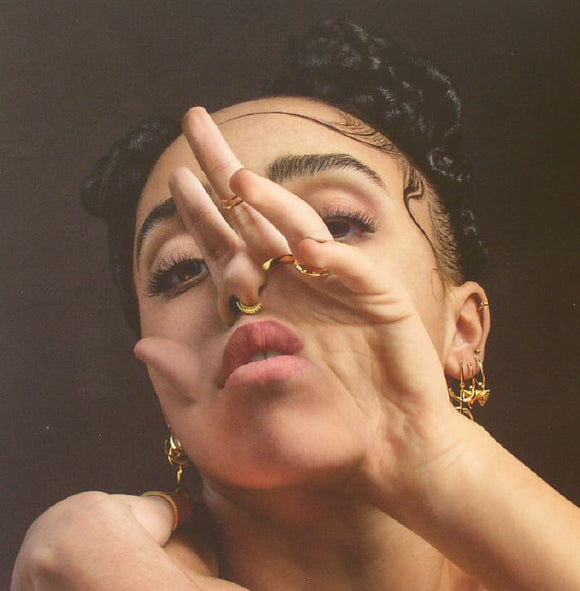 FKA TWIGS - M3LL155X